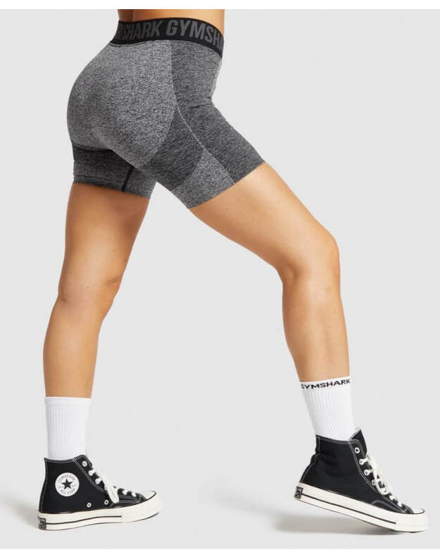 GYMSHARK Flex pilkos spalvos sportiniai šortai